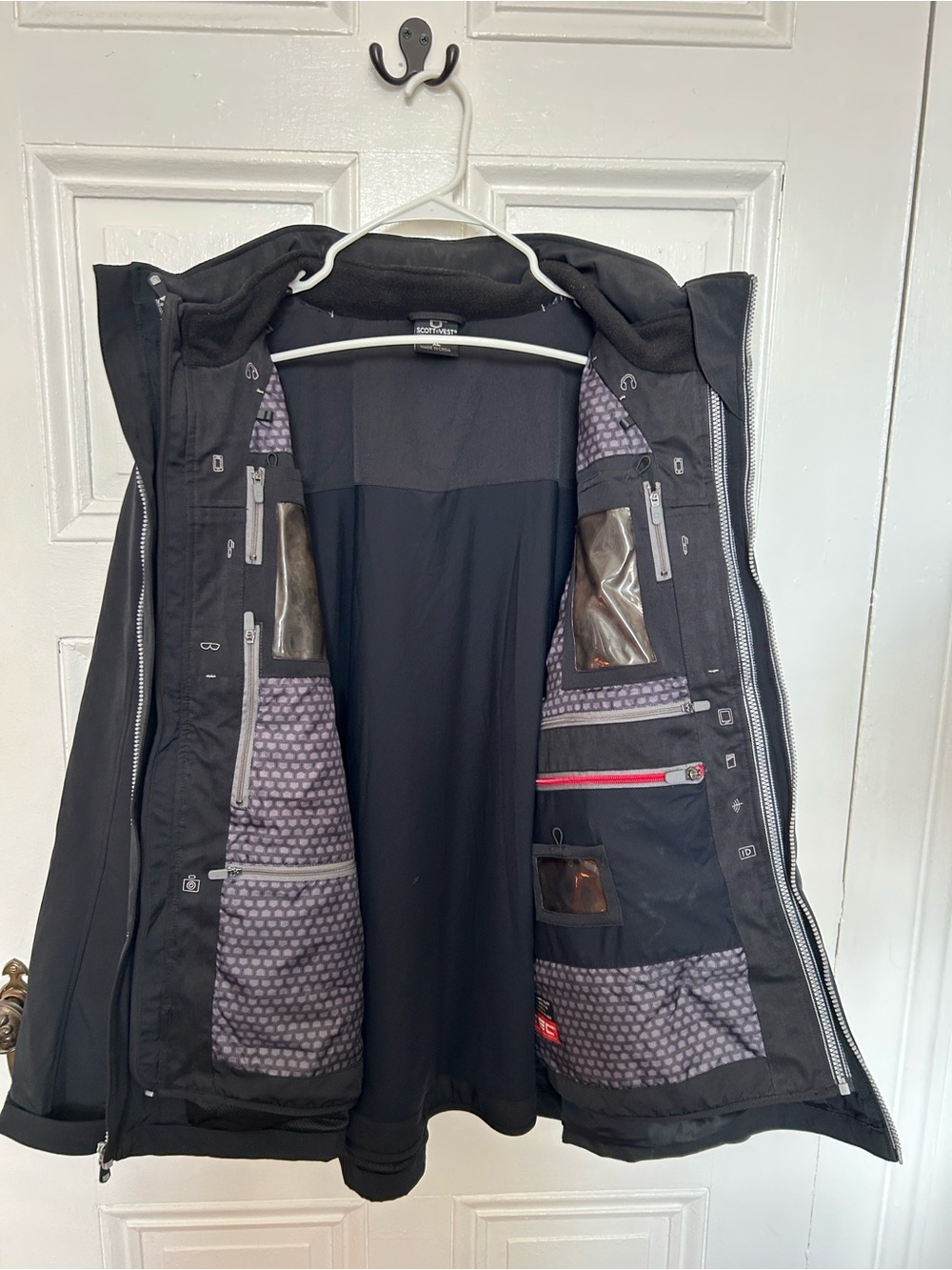 ScotteVest 8.0 Jacket system. Coat,fleece & vest. Can be worn 8 different ways!